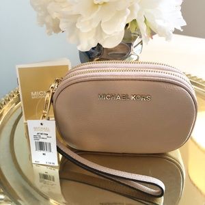 NWT Michael Kors Leather Double Zip Wristlet Blush